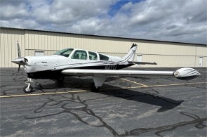 1988 BEECHCRAFT F33A BONANZA