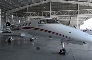 2011 EMBRAER PHENOM 300